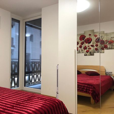 Ferienwohnung Im Zentrum ナトゥルノ エクステリア 写真