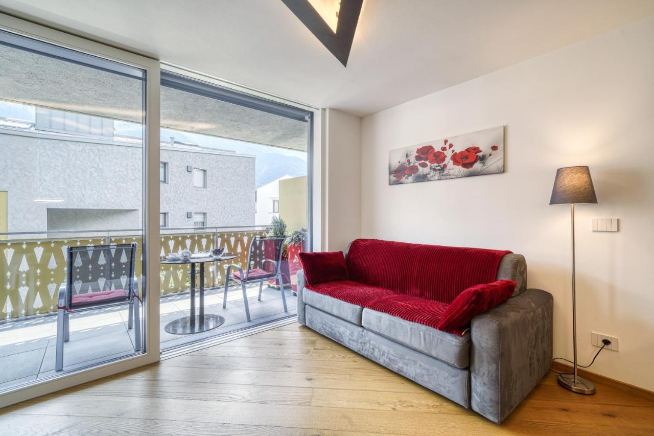 Ferienwohnung Im Zentrum ナトゥルノ エクステリア 写真