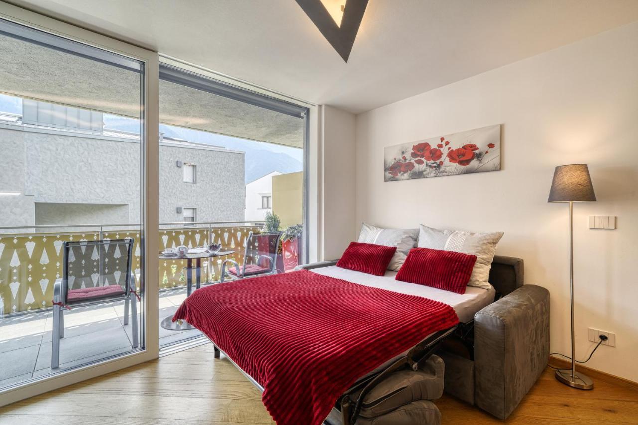 Ferienwohnung Im Zentrum ナトゥルノ エクステリア 写真