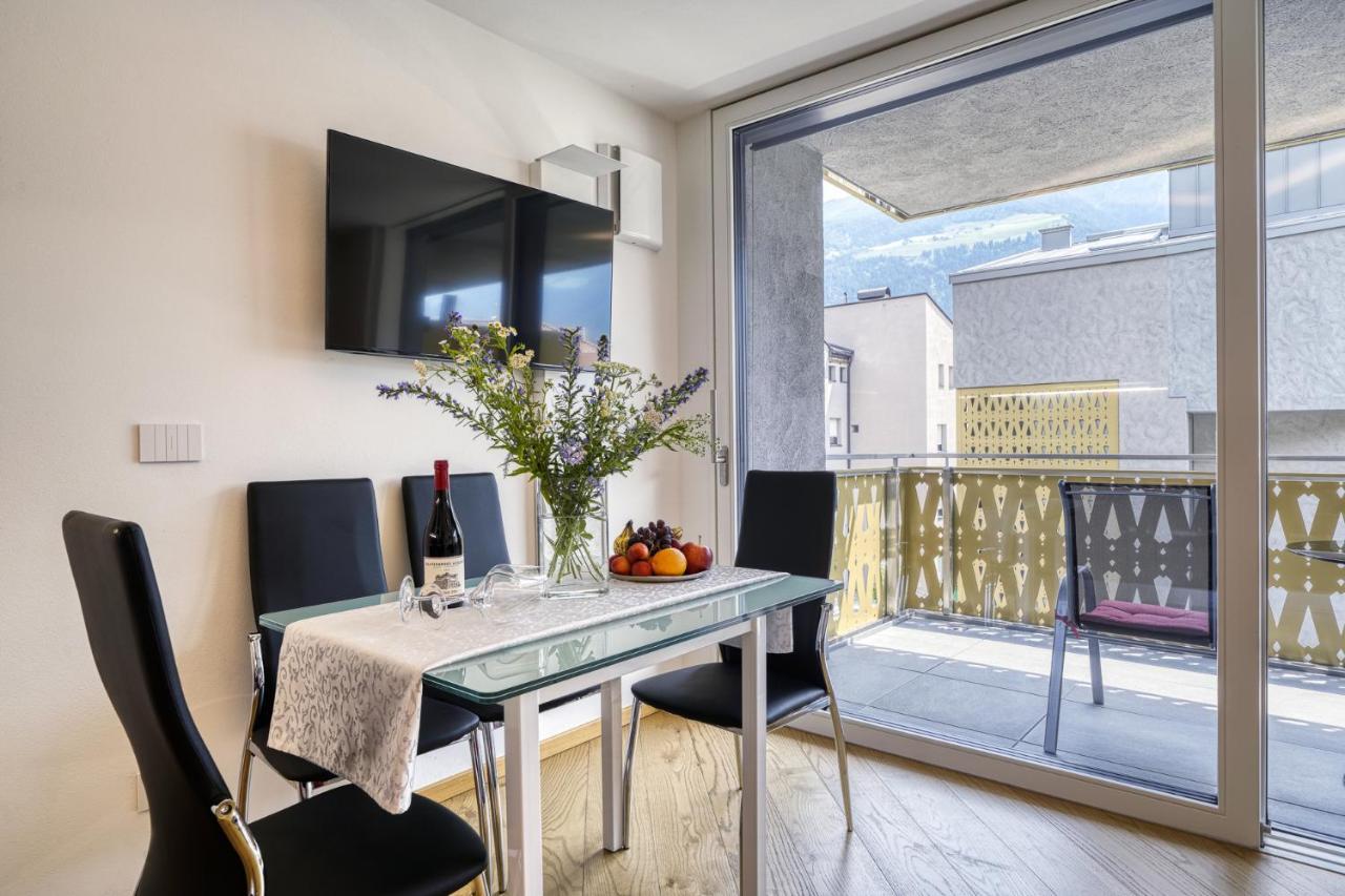 Ferienwohnung Im Zentrum ナトゥルノ エクステリア 写真